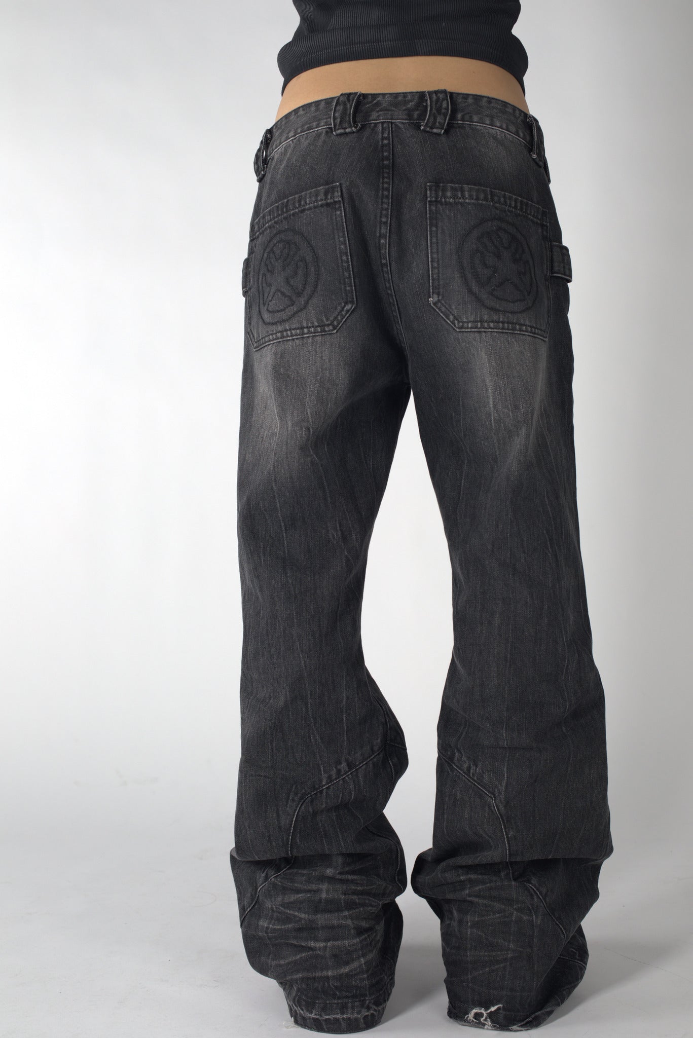 BLACK BRUTALIST DENIM