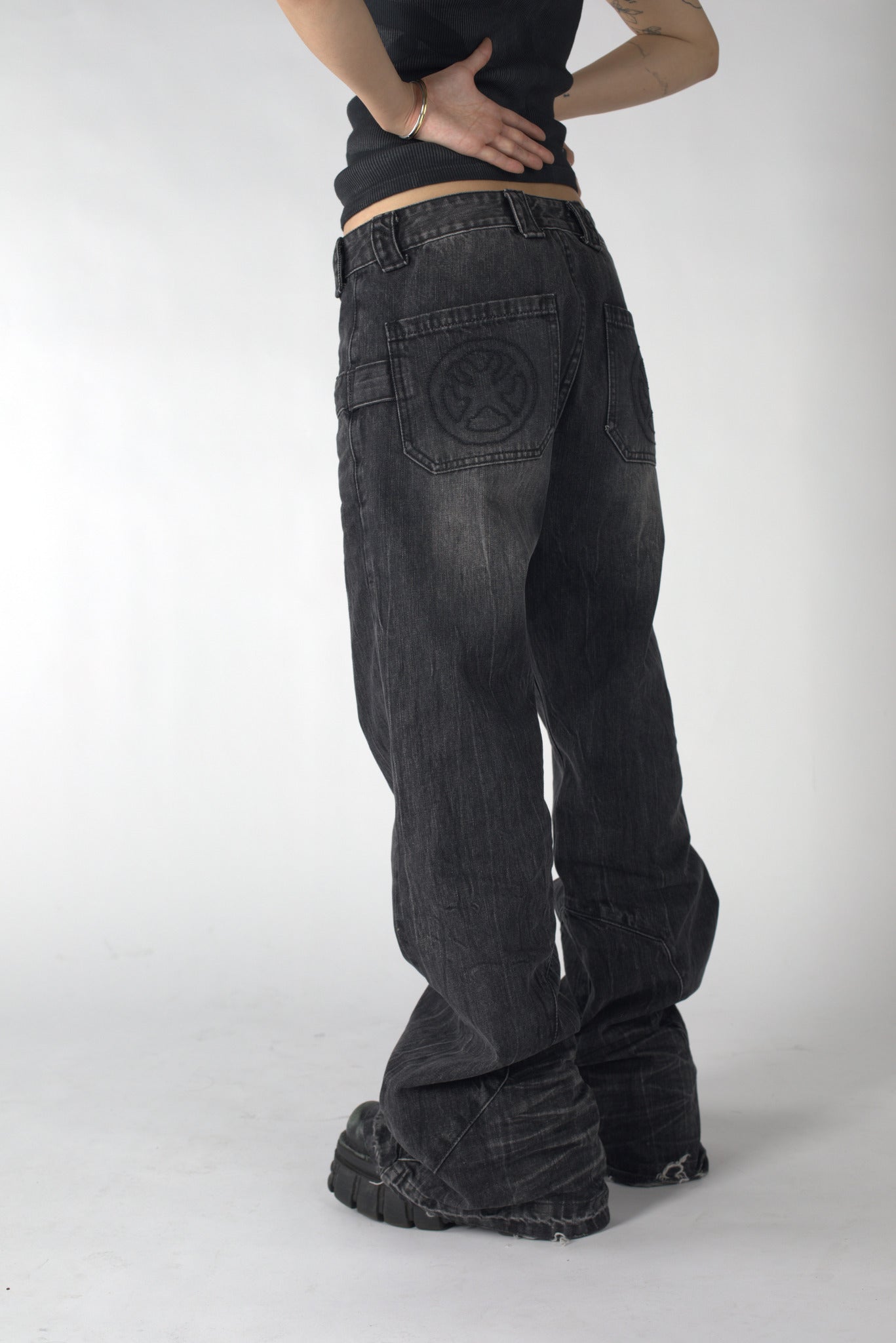 BLACK BRUTALIST DENIM